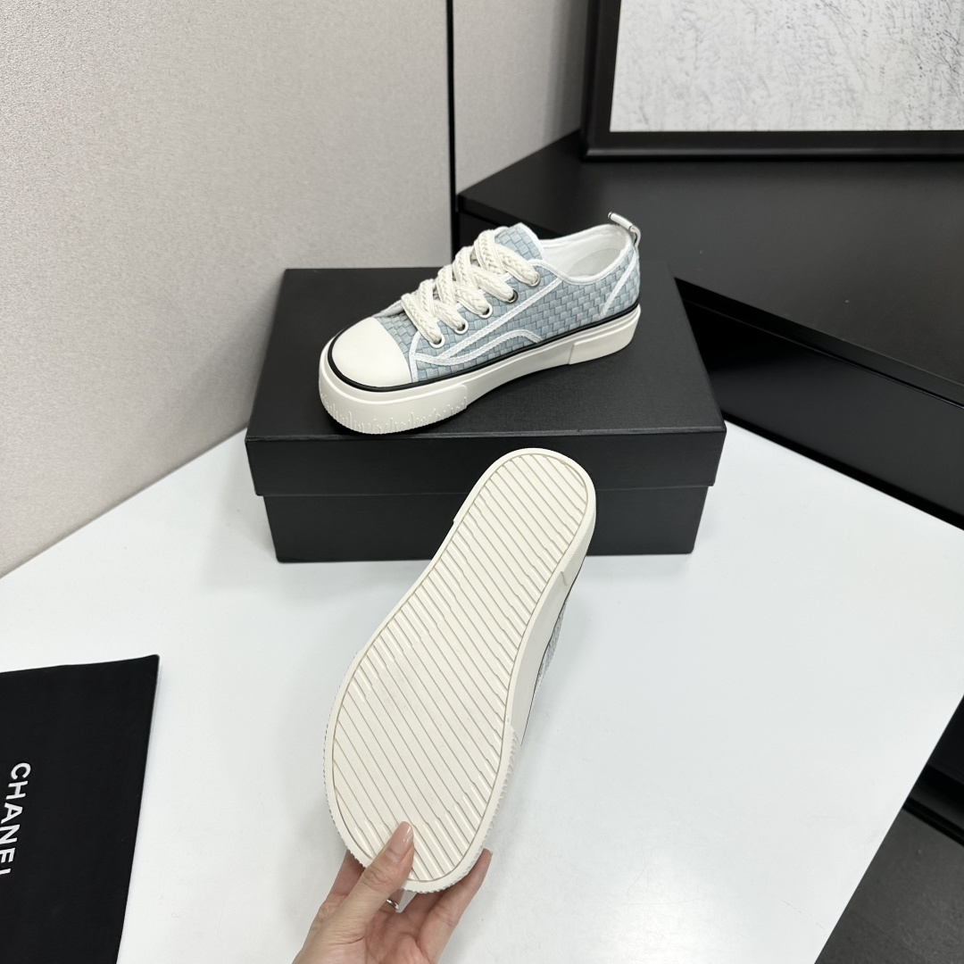 Chanel shoe