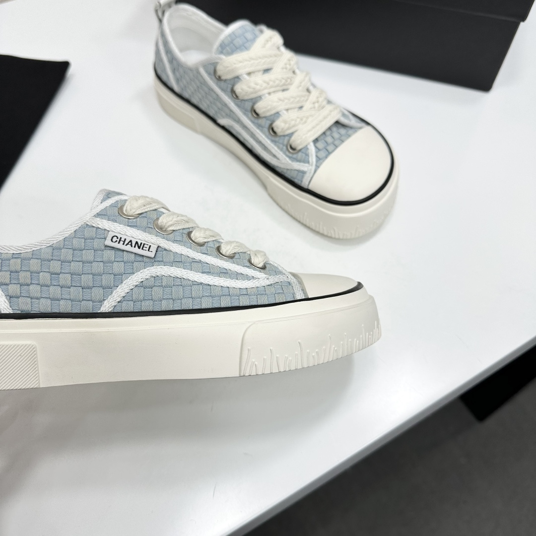 Chanel shoe