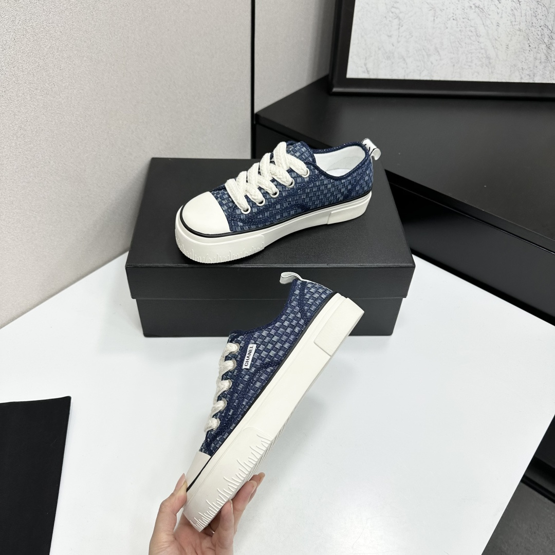 Chanel shoe