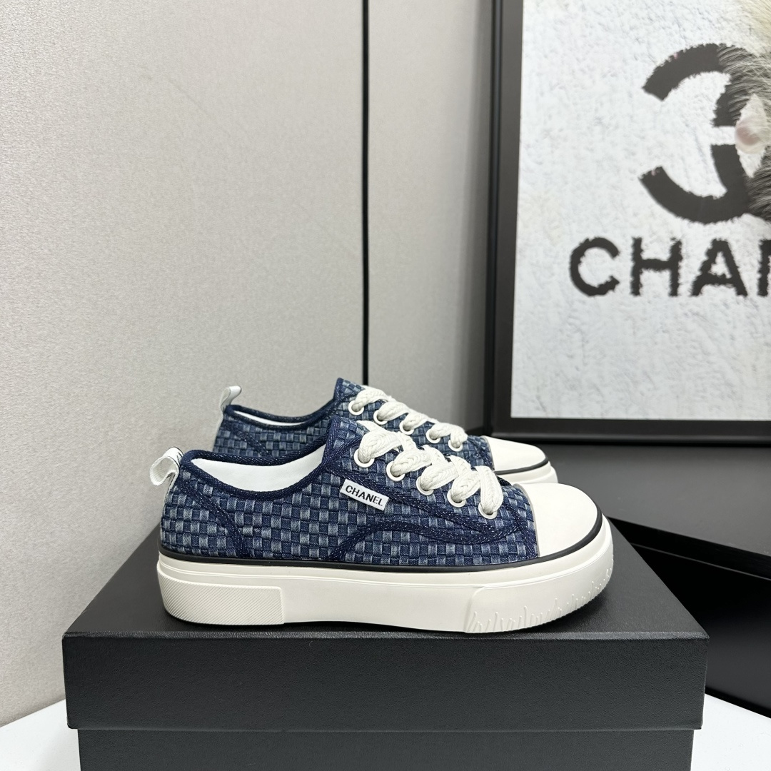 Chanel shoe
