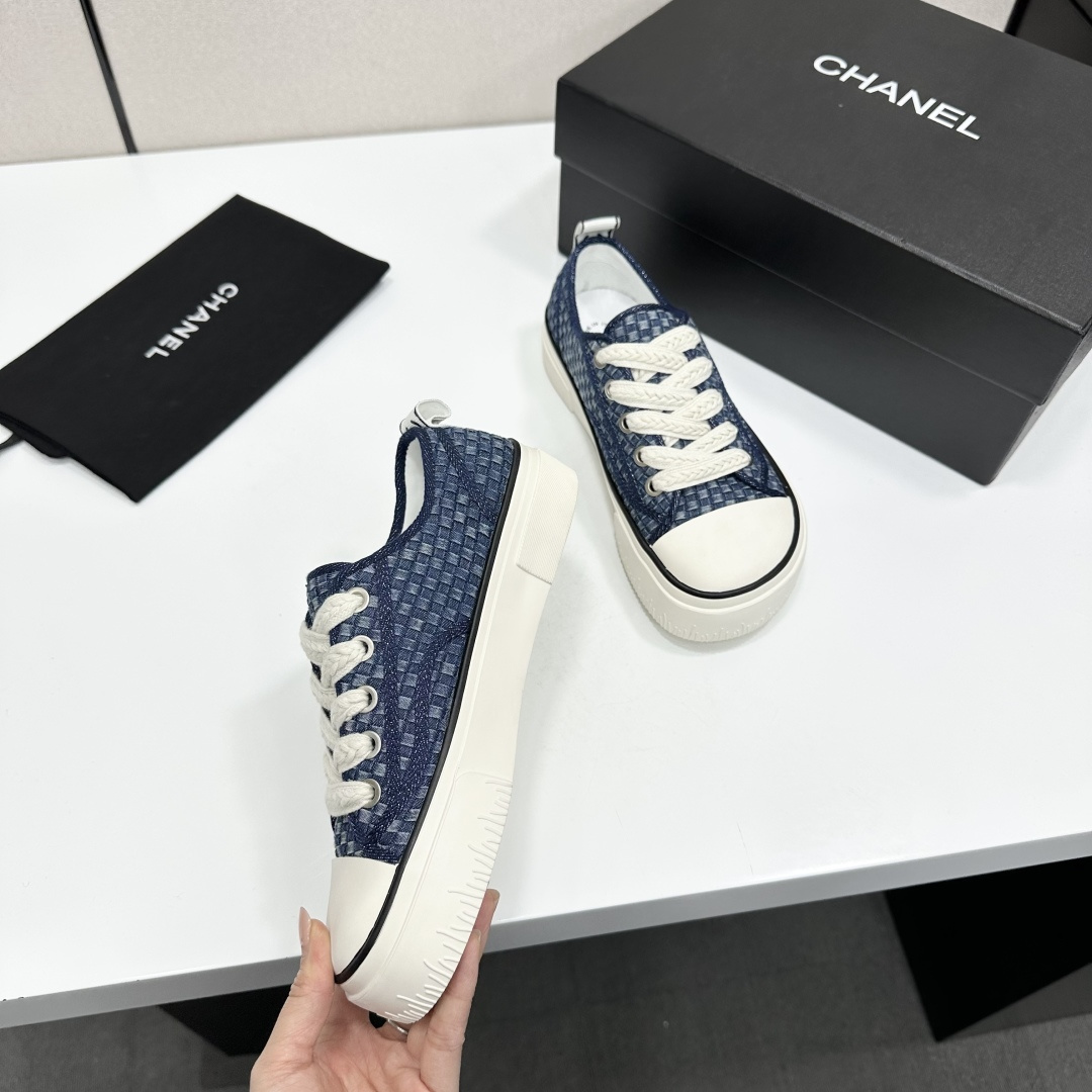 Chanel shoe