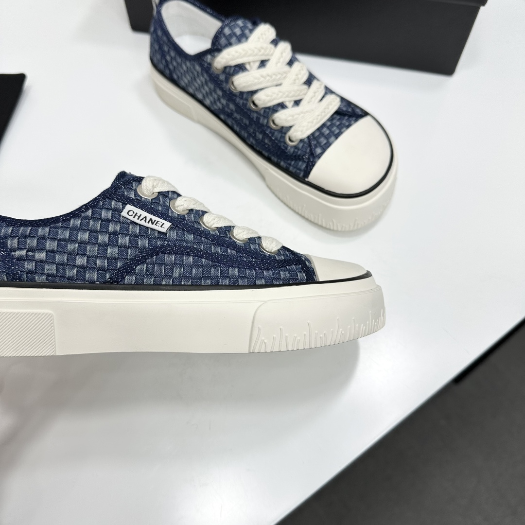 Chanel shoe