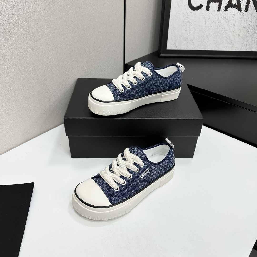 Chanel shoe