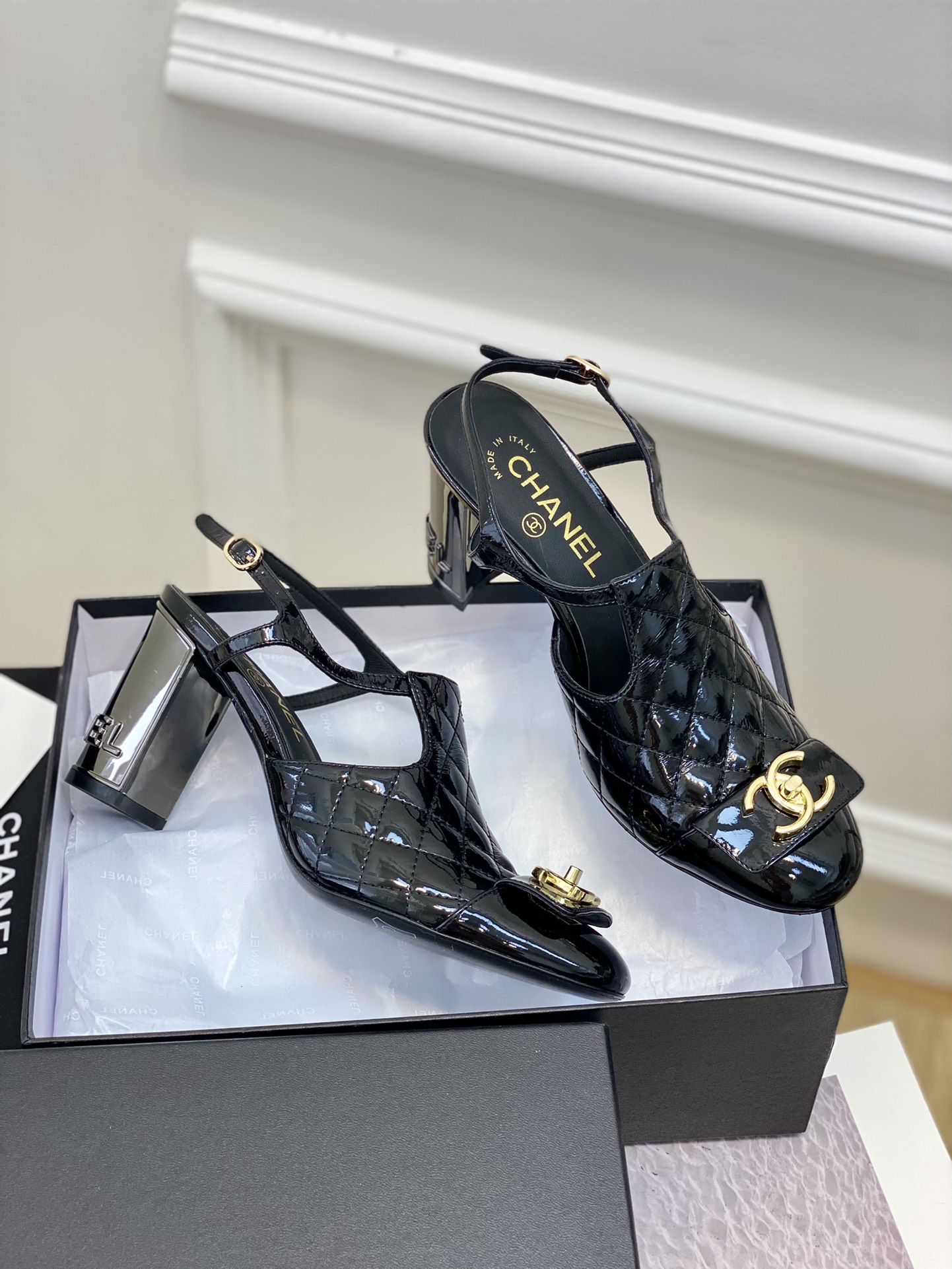 Chanel shoe