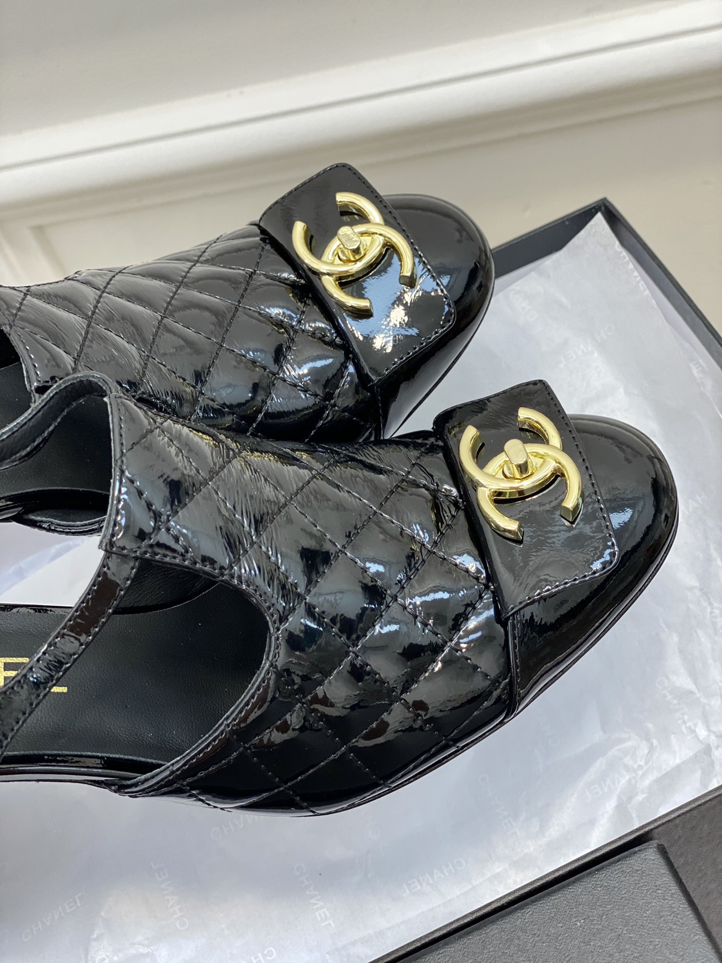 Chanel shoe