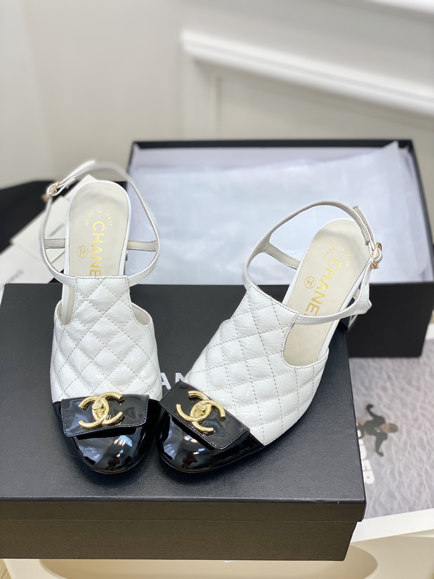 Chanel shoe