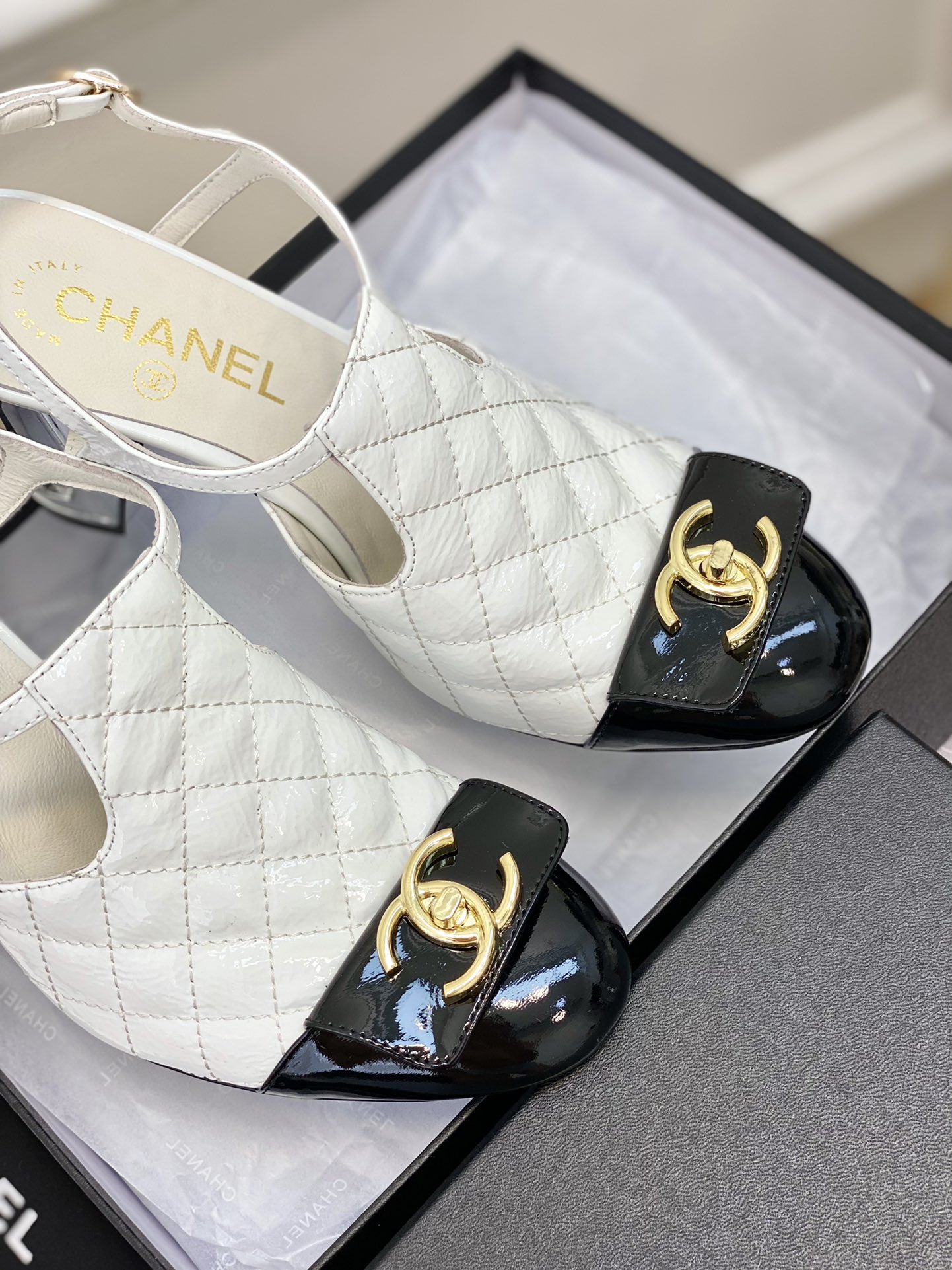 Chanel shoe