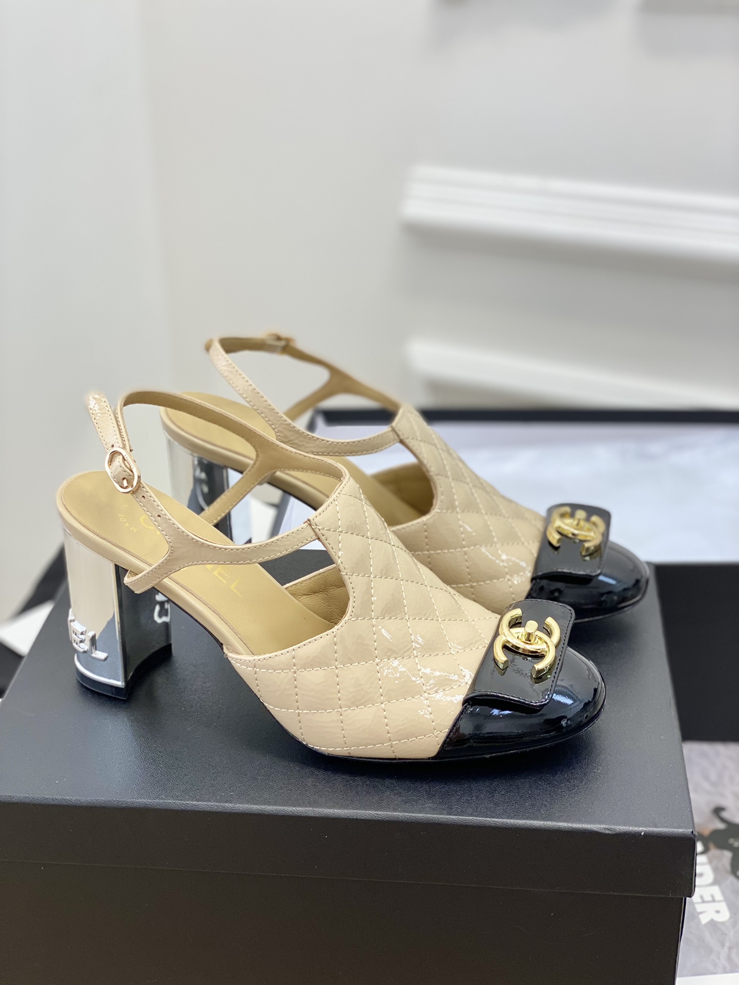 Chanel shoe