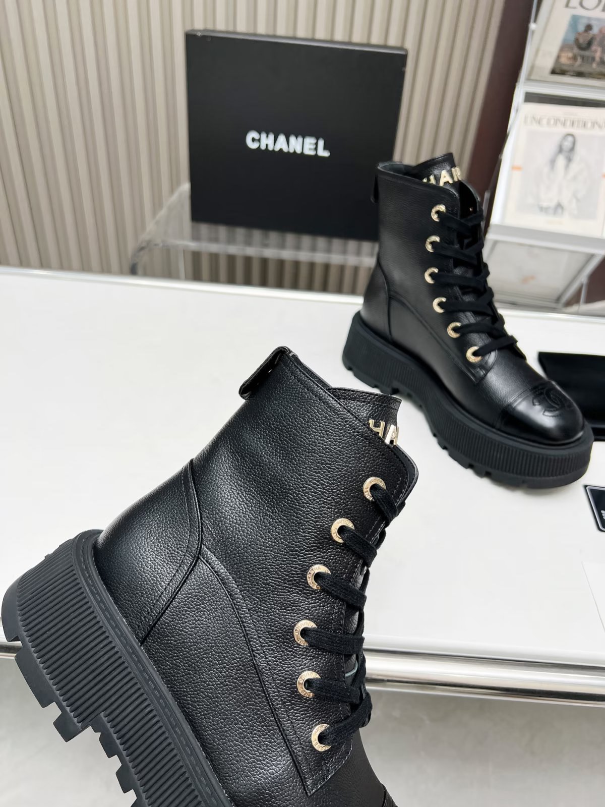 Chanel shoe