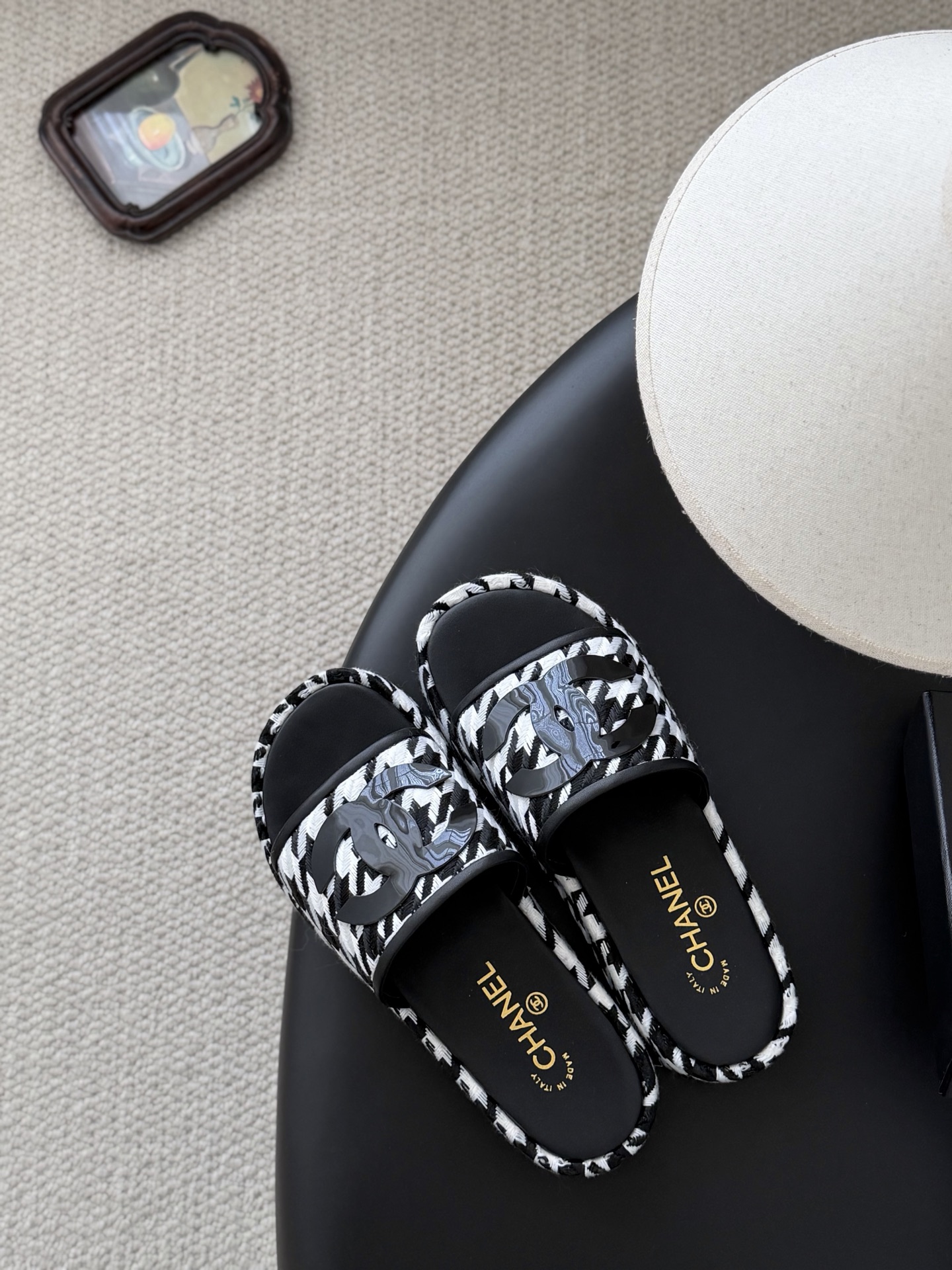 Chanel shoe