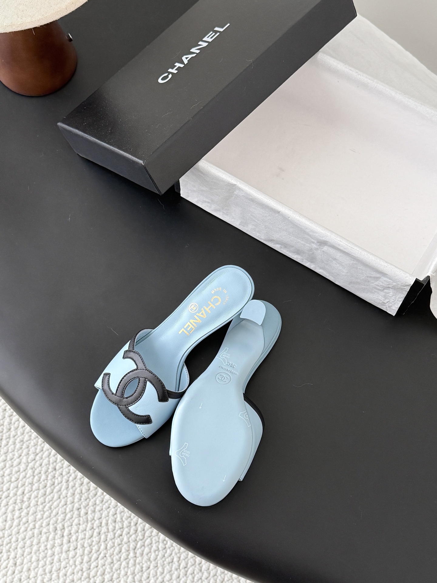 Chanel shoe