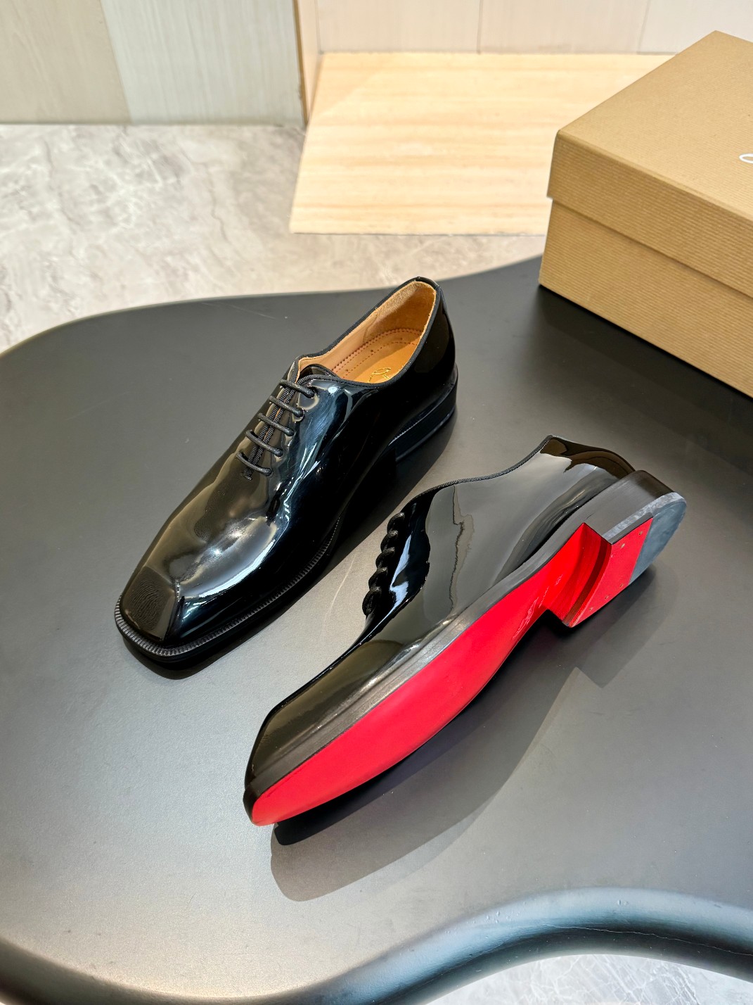 Cistian Louboutin