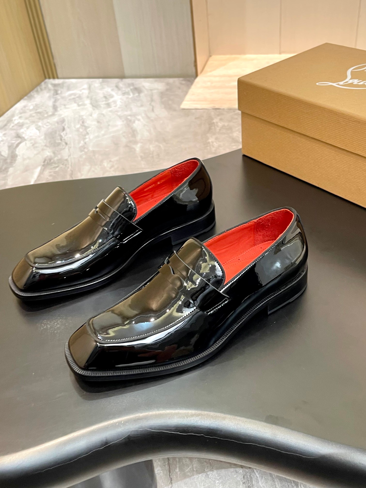 Cistian Louboutin