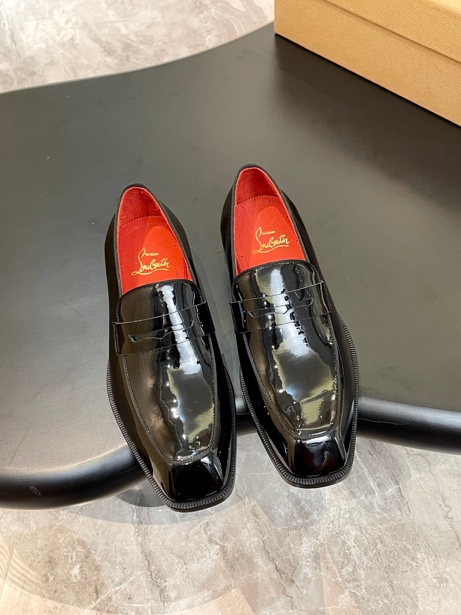 Cistian Louboutin