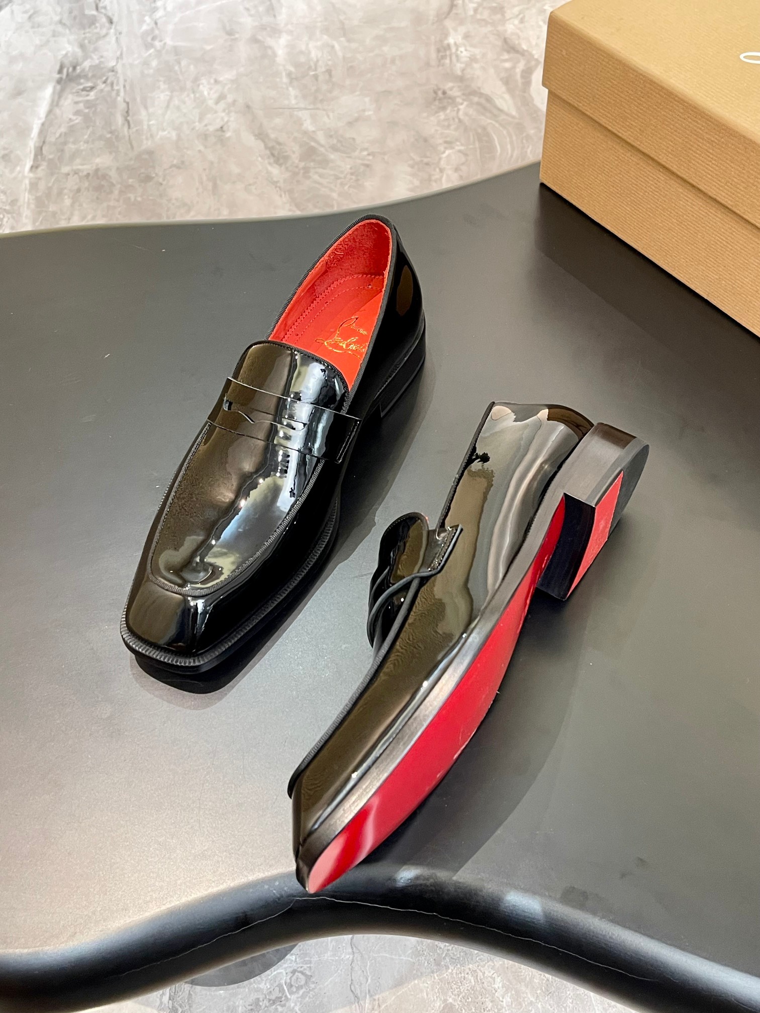 Cistian Louboutin