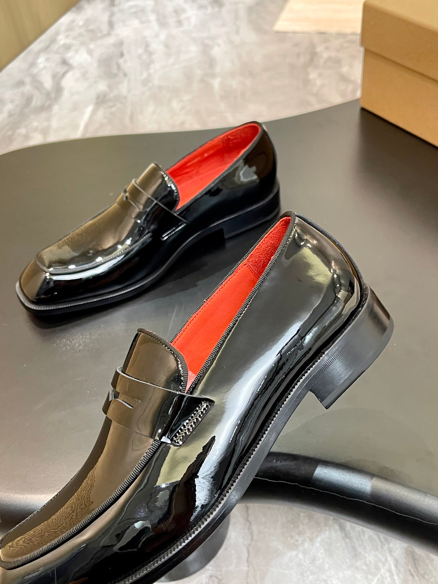 Cistian Louboutin