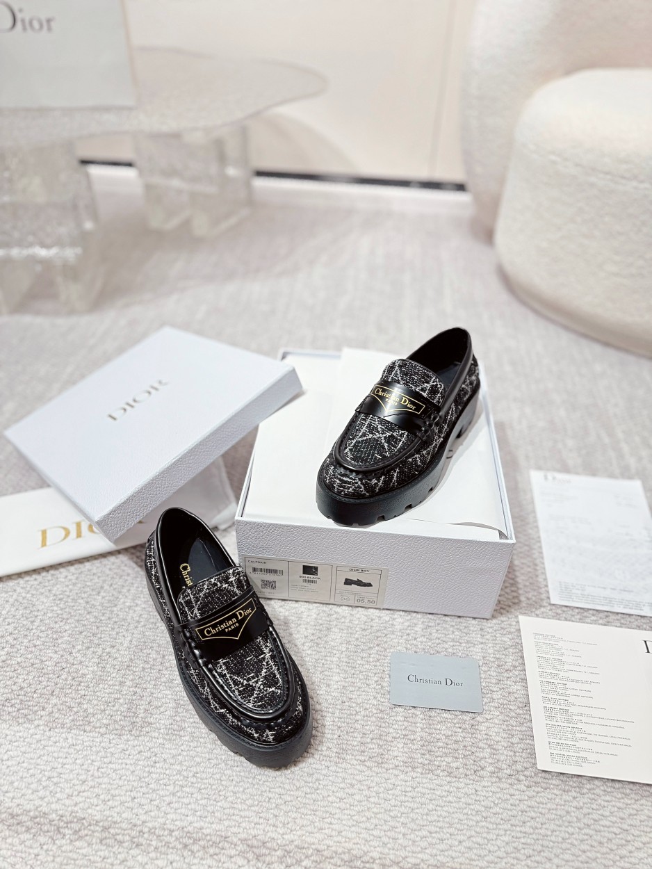 Cistian Louboutin
