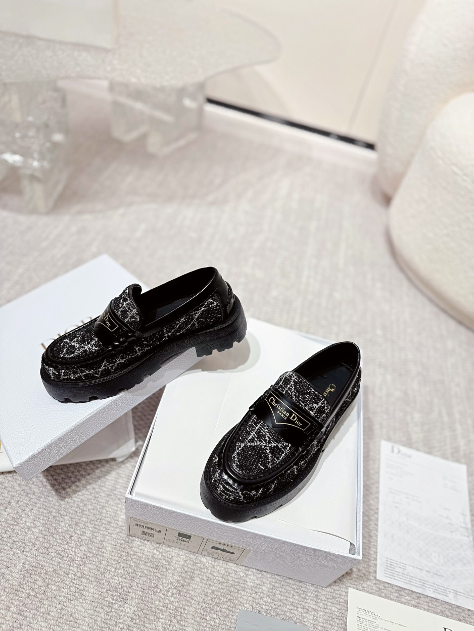 Cistian Louboutin
