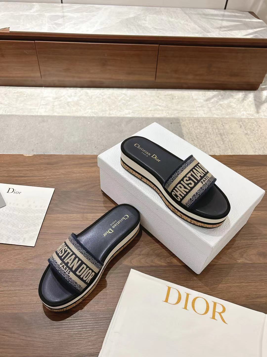 Cistian Louboutin