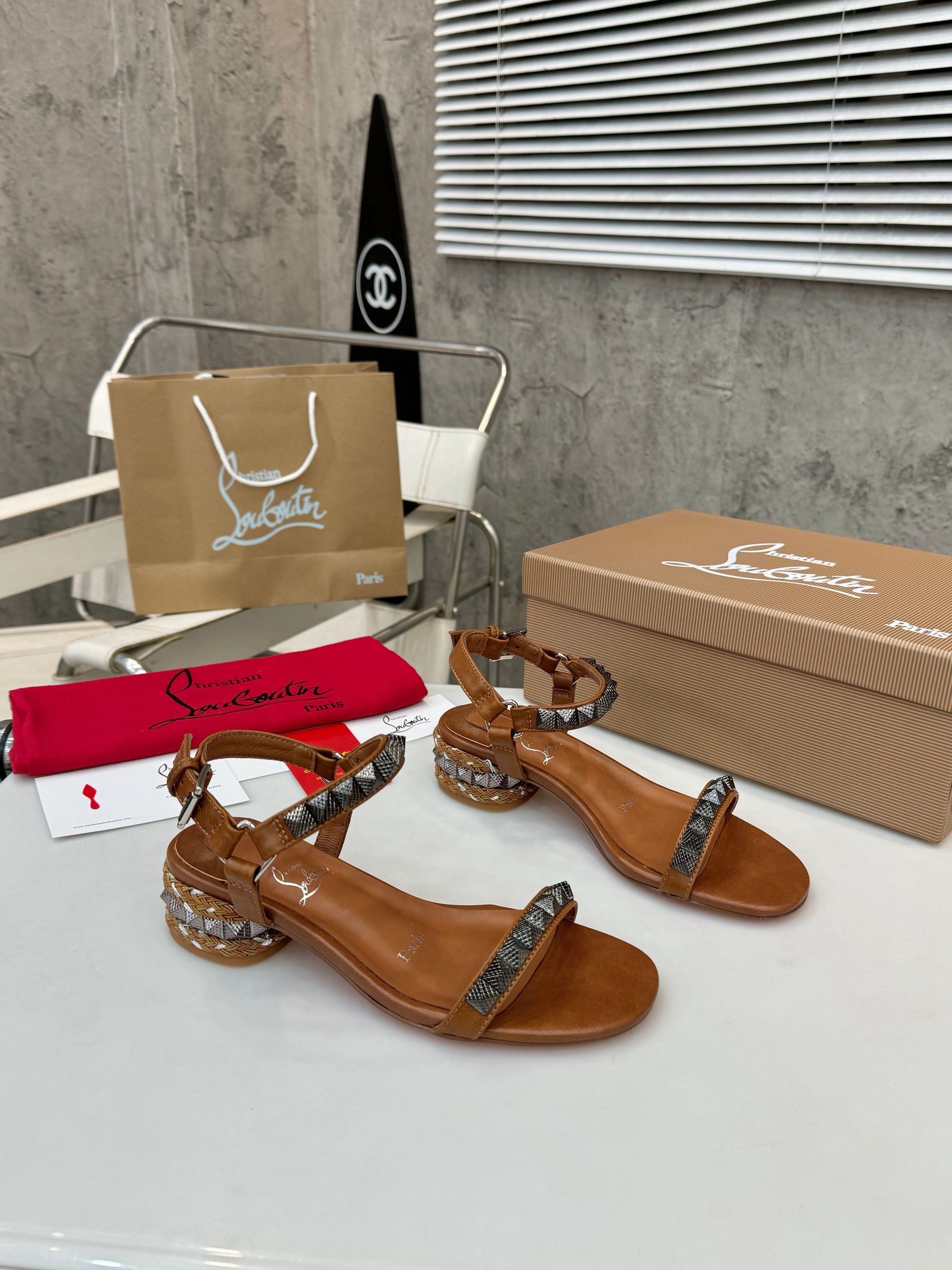 Cistian Louboutin