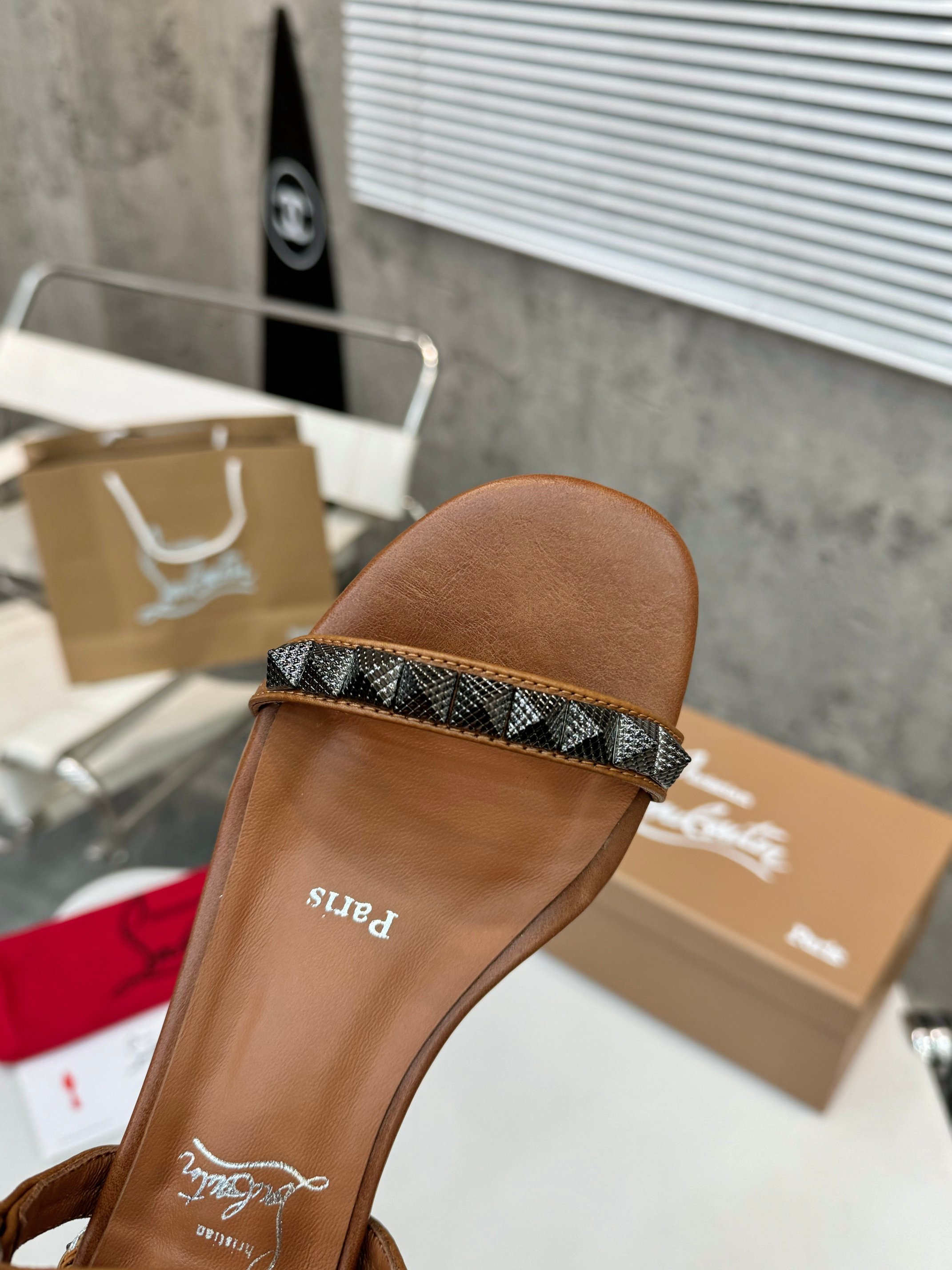 Cistian Louboutin