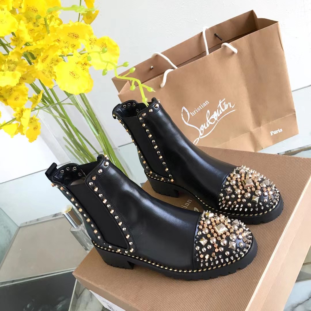 Cistian Louboutin