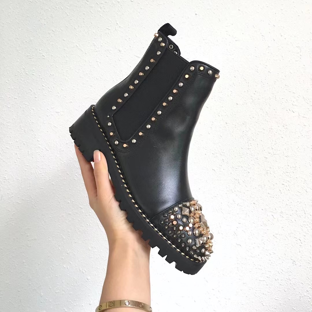 Cistian Louboutin