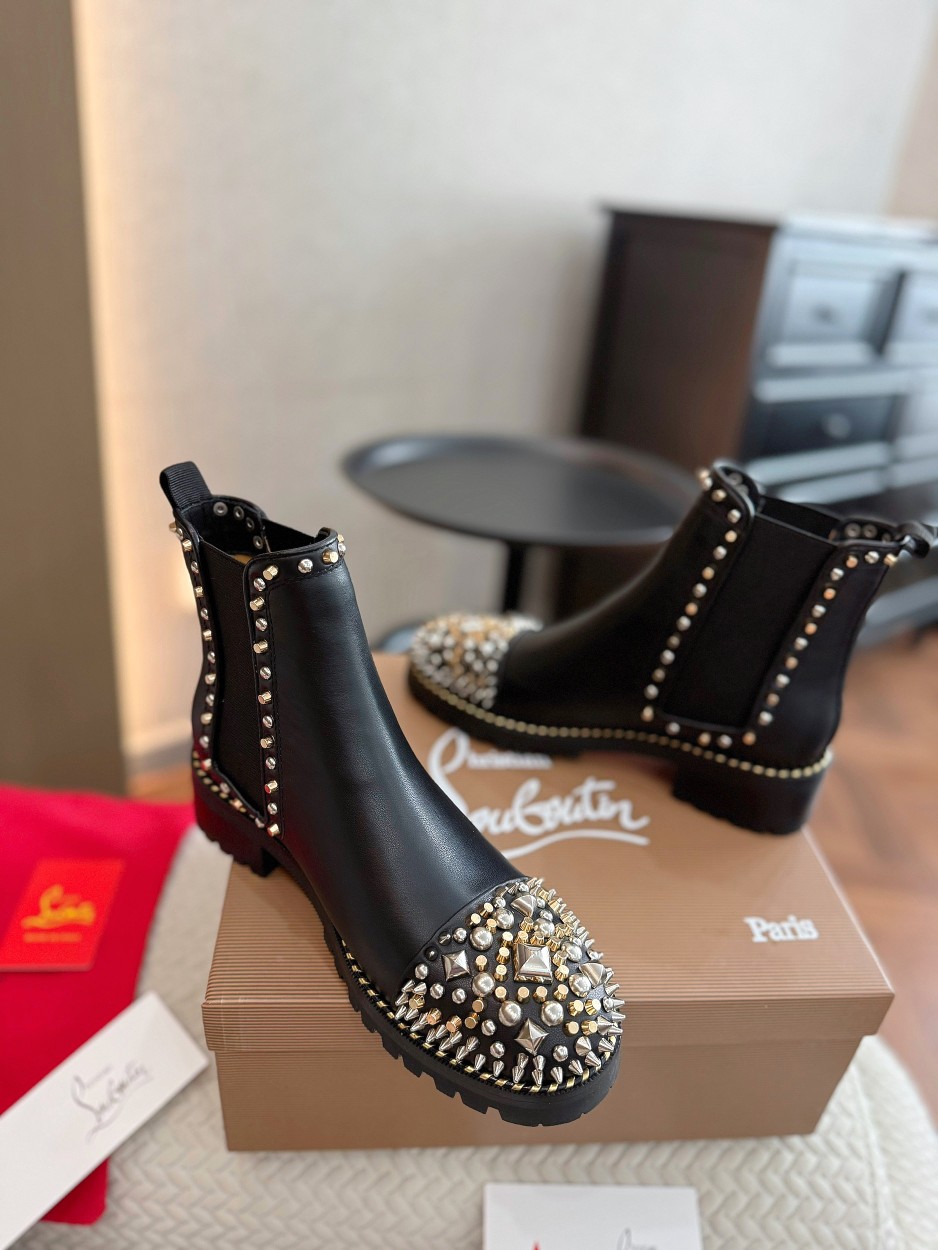Cistian Louboutin