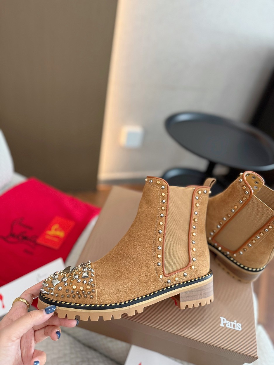 Cistian Louboutin