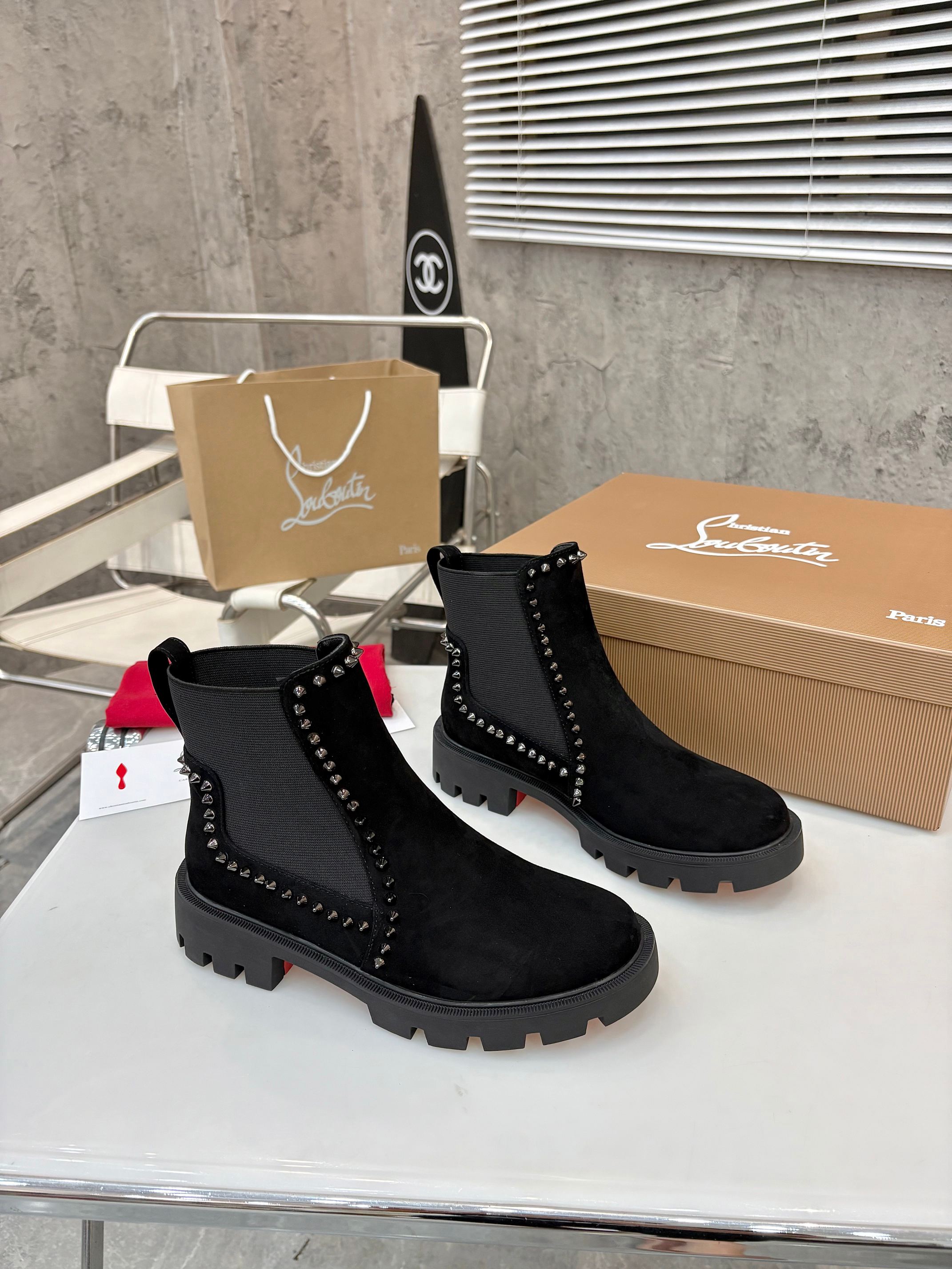 Cistian Louboutin