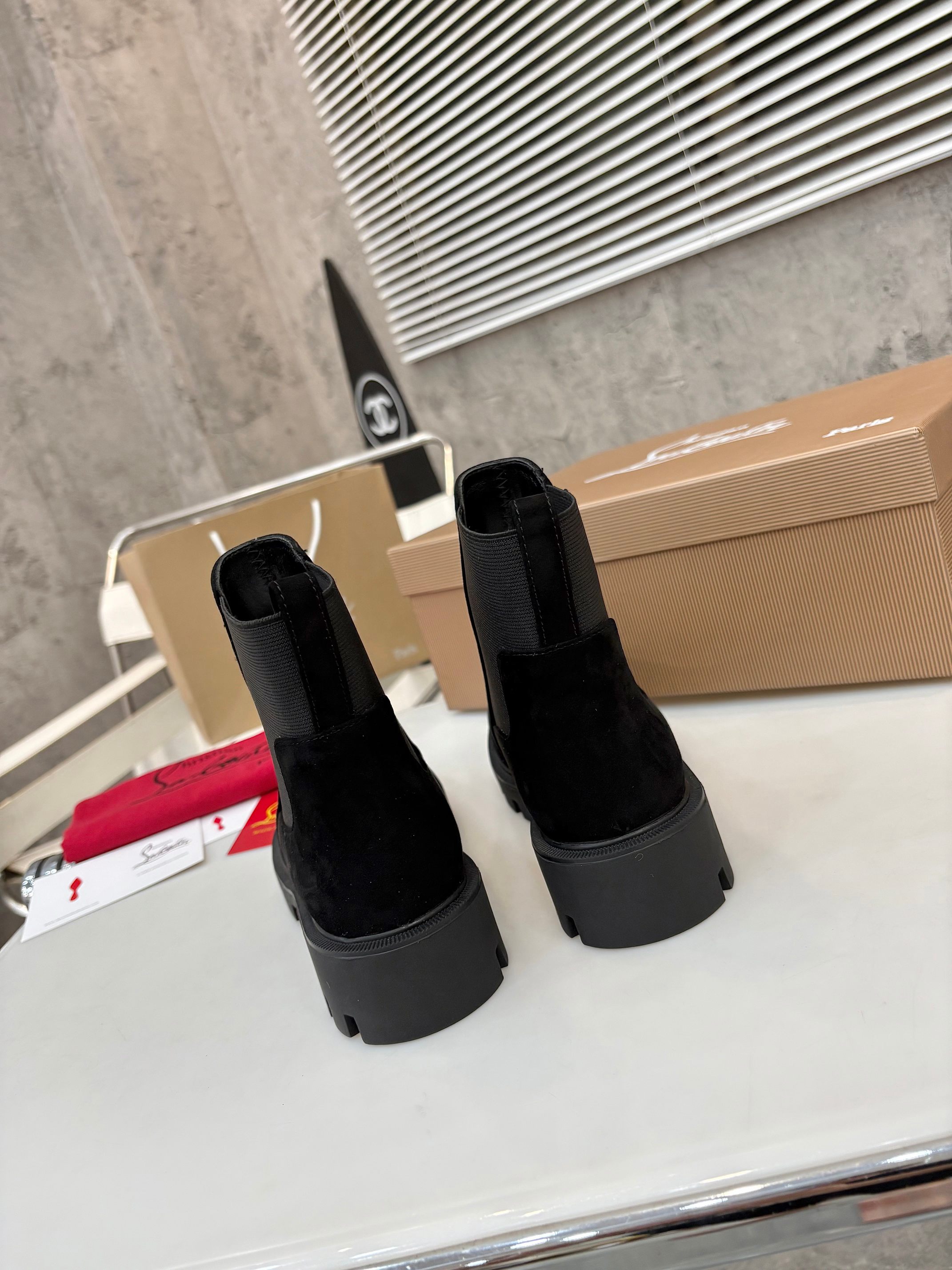 Cistian Louboutin