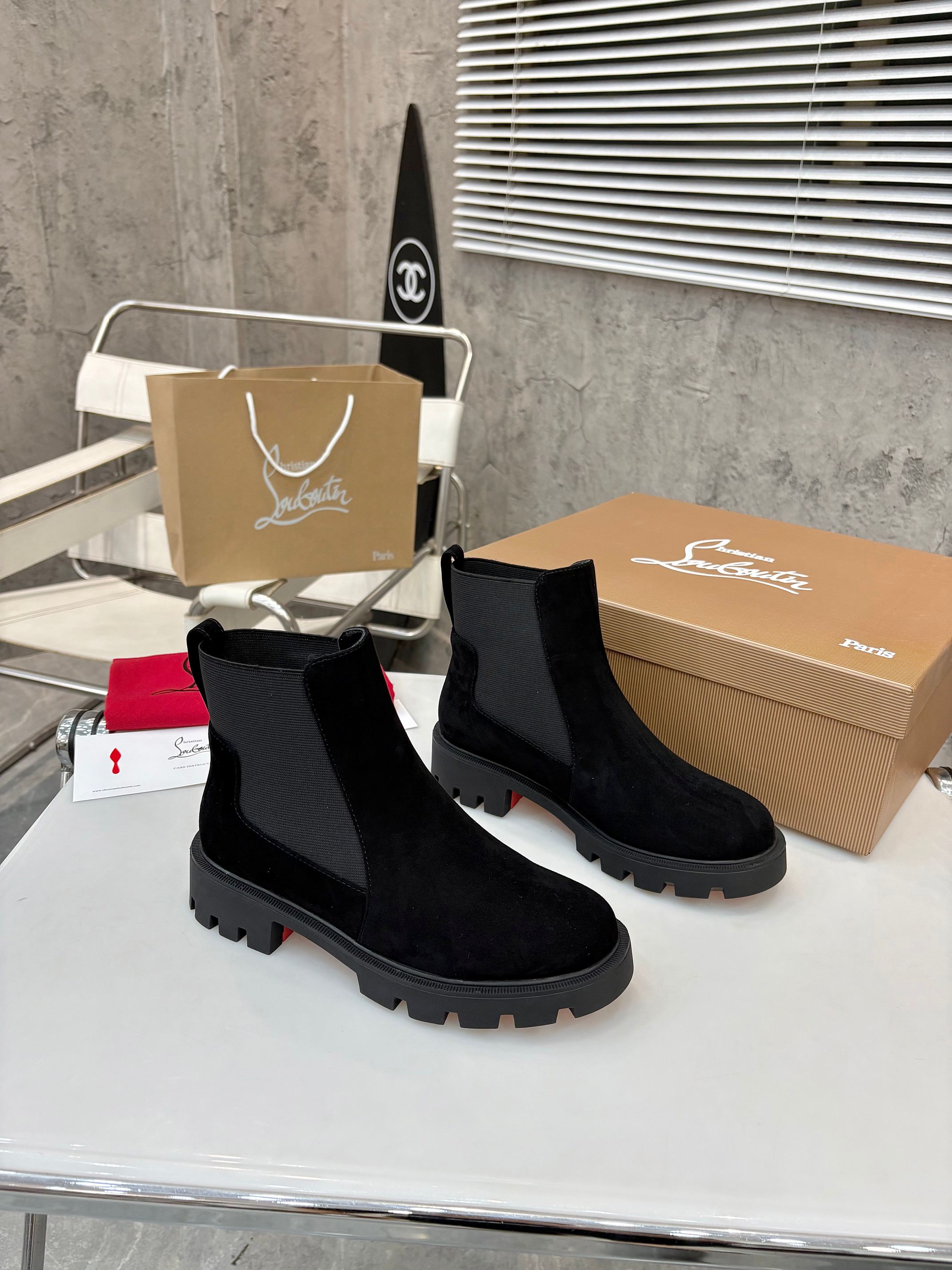 Cistian Louboutin