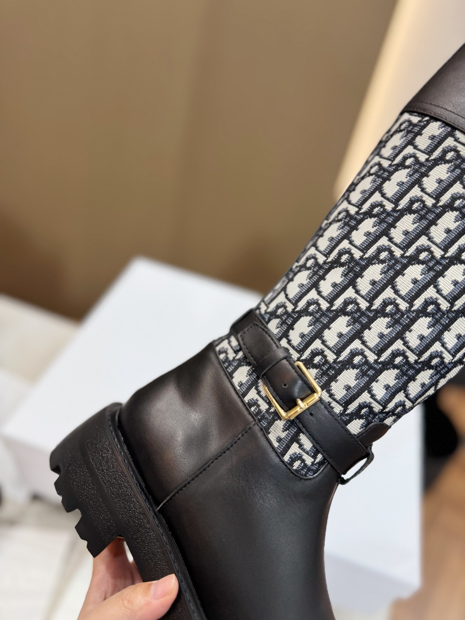 Cistian Louboutin