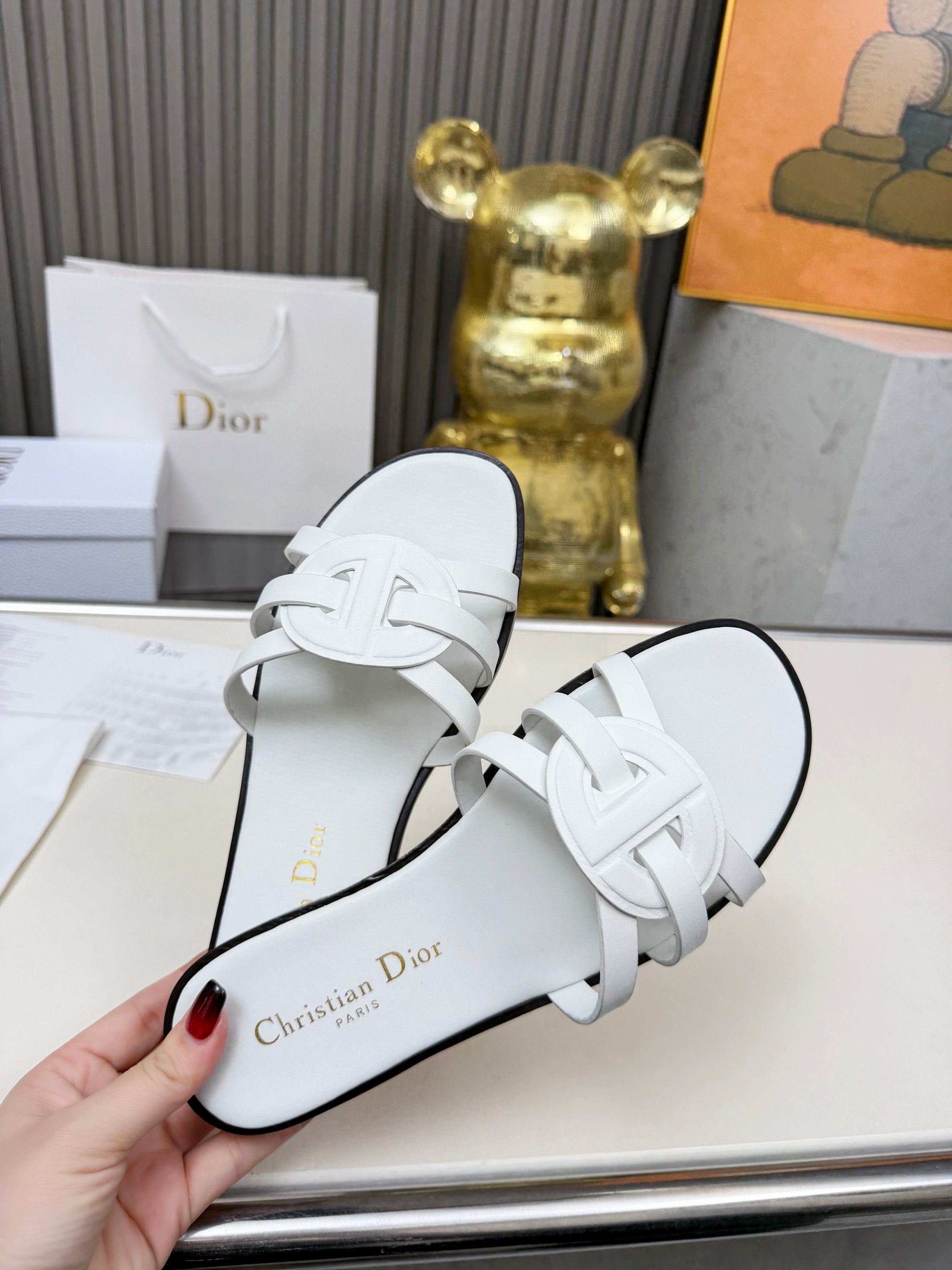 Cistian Louboutin