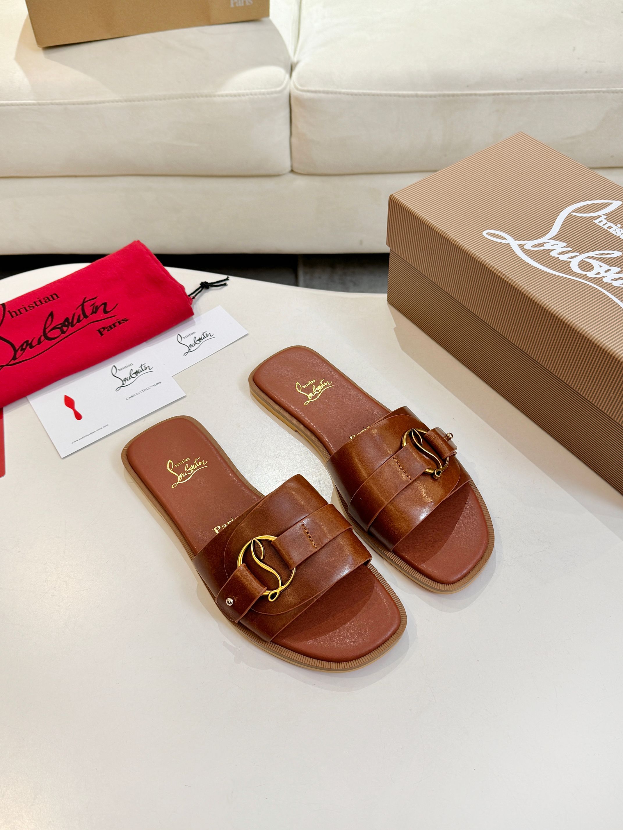 Cistian Louboutin
