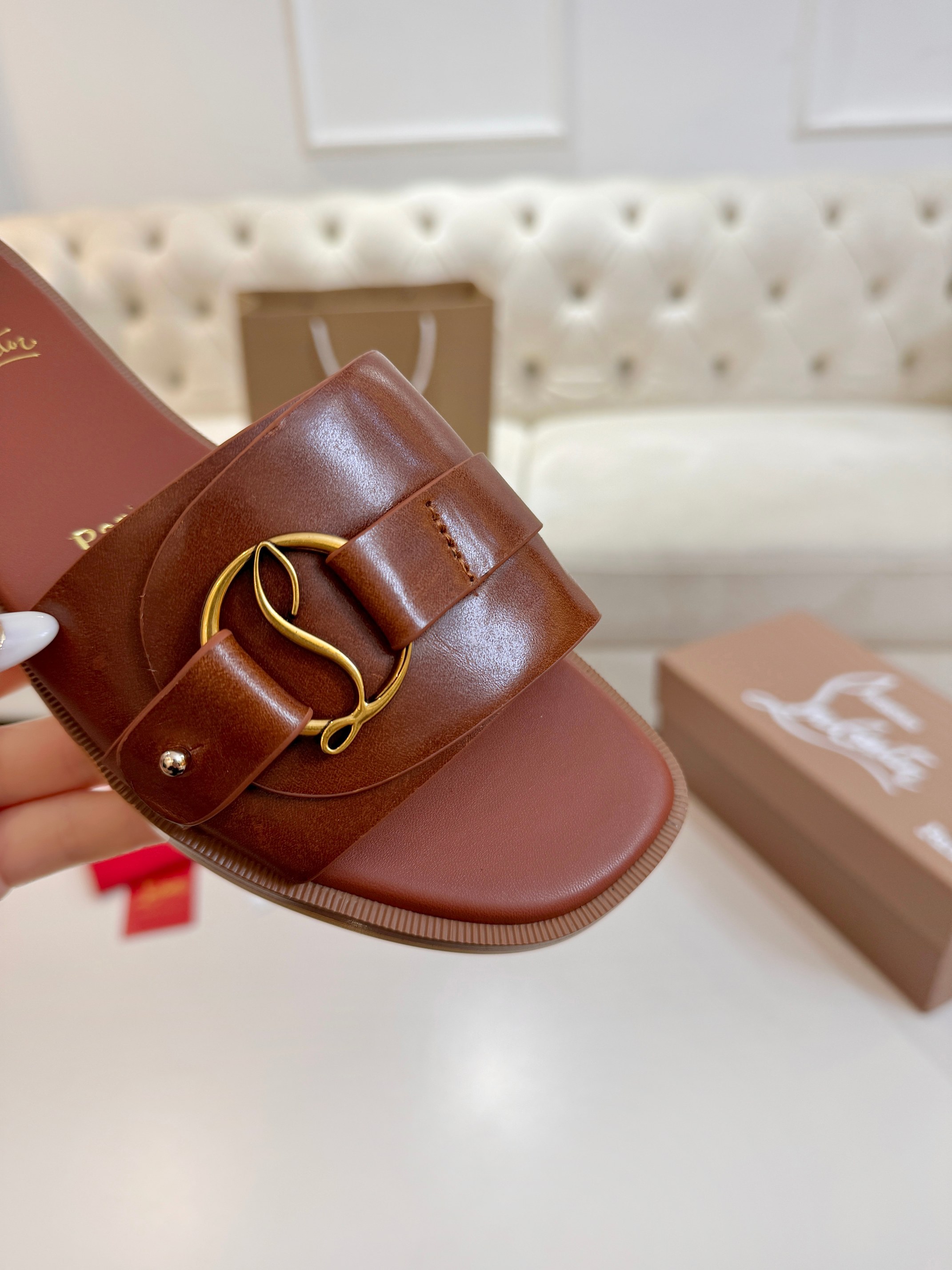 Cistian Louboutin