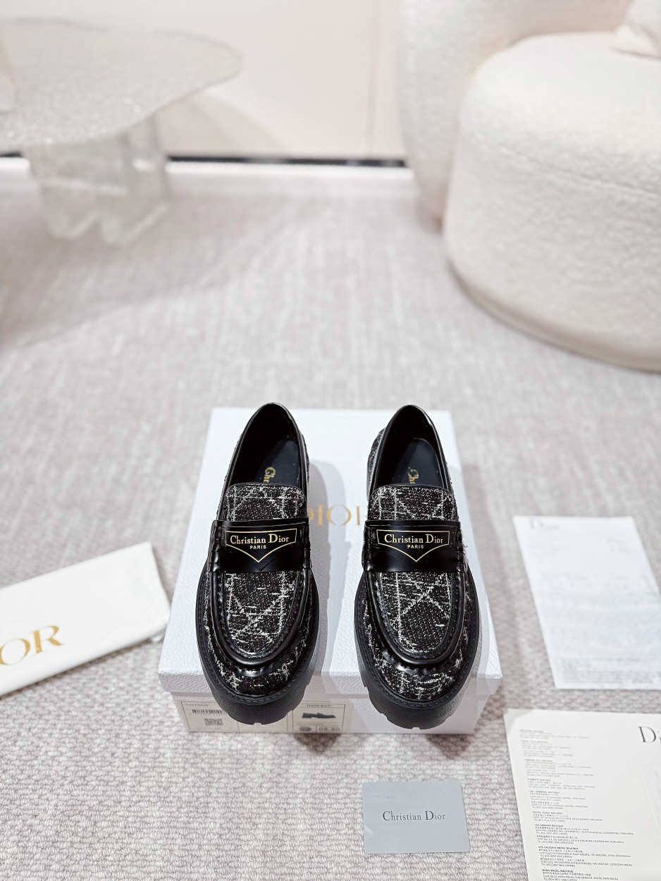 Cistian Louboutin