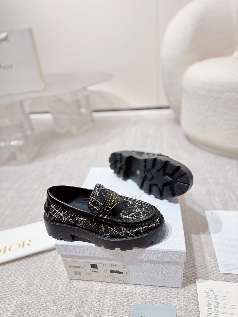 Cistian Louboutin