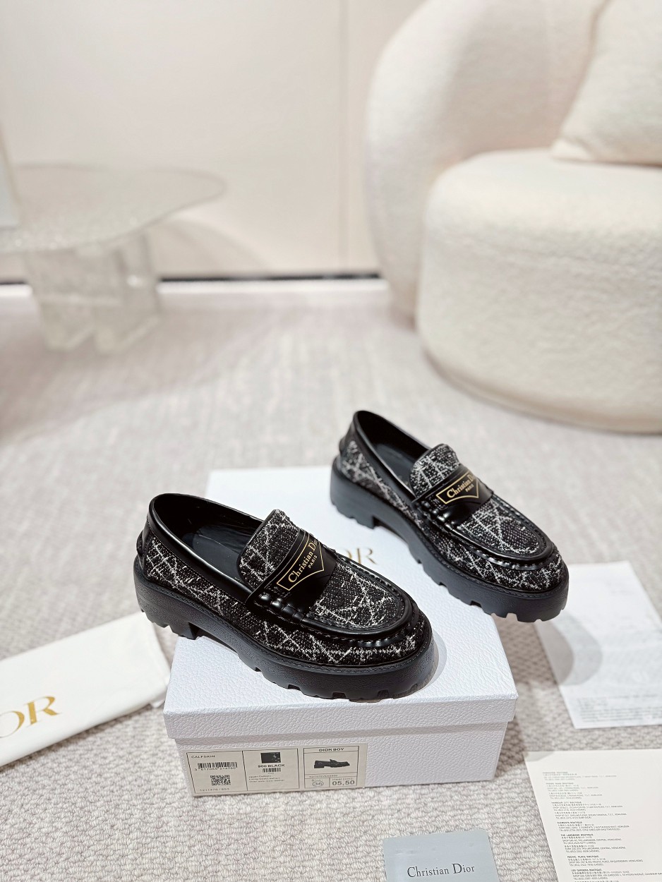 Cistian Louboutin