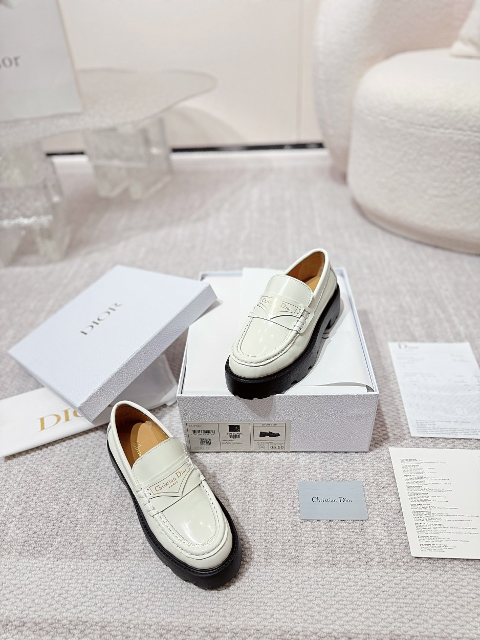 Cistian Louboutin