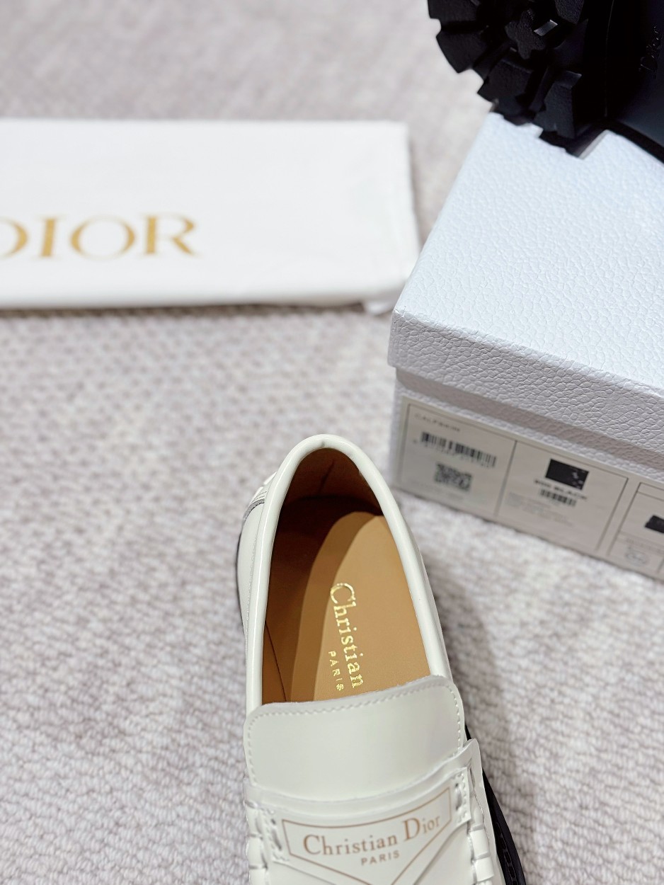 Cistian Louboutin