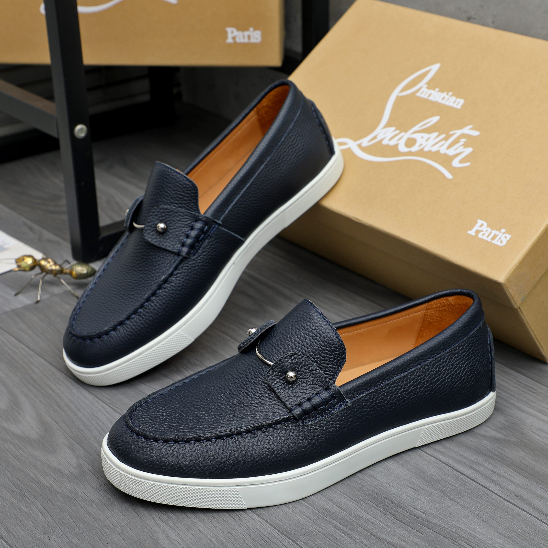 Cistian Louboutin