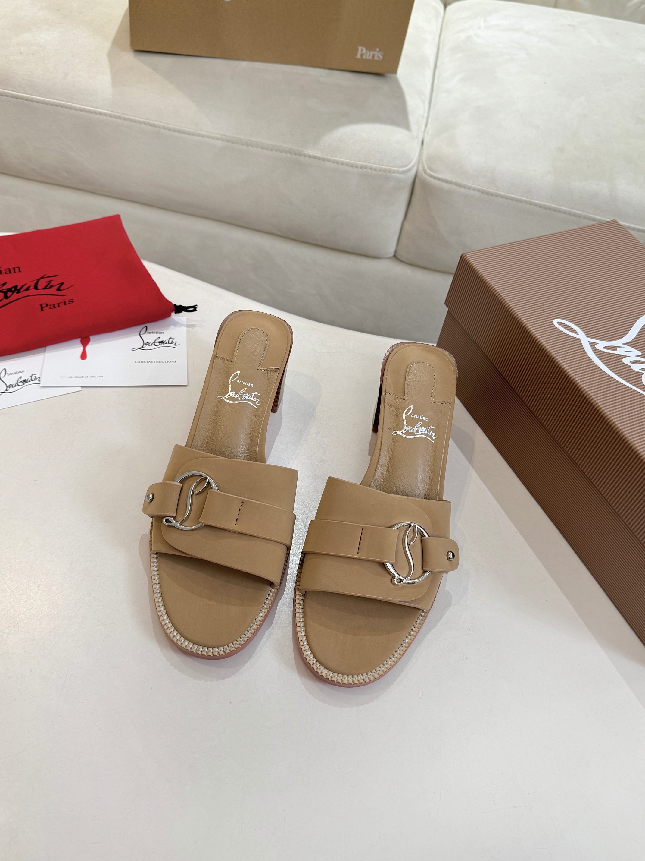 Cistian Louboutin