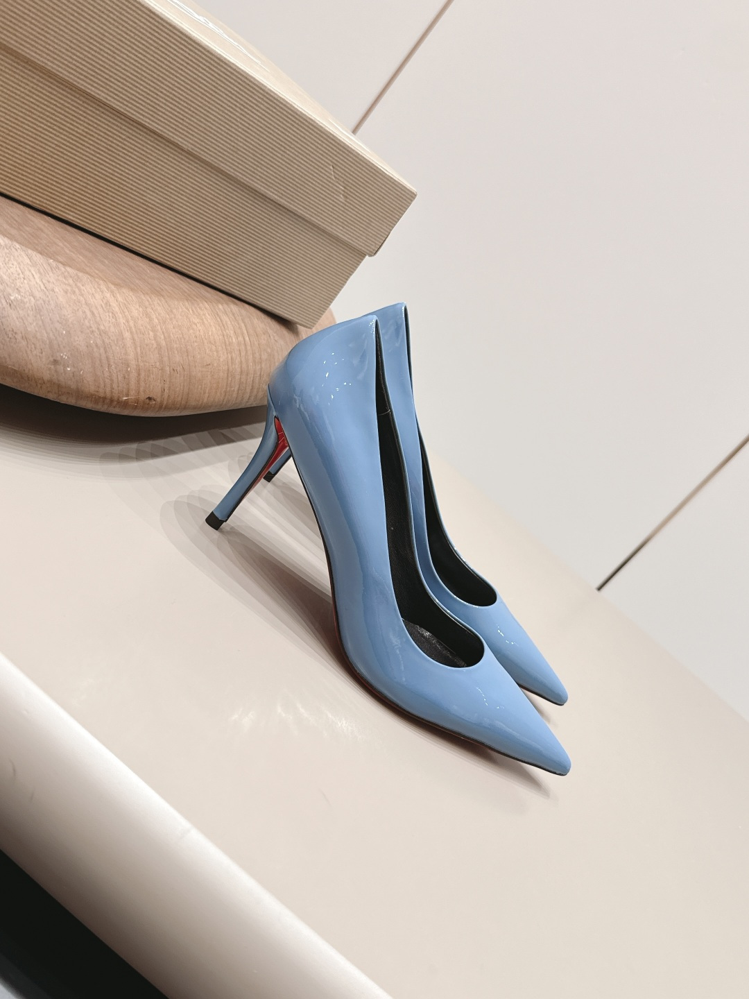 Cistian Louboutin