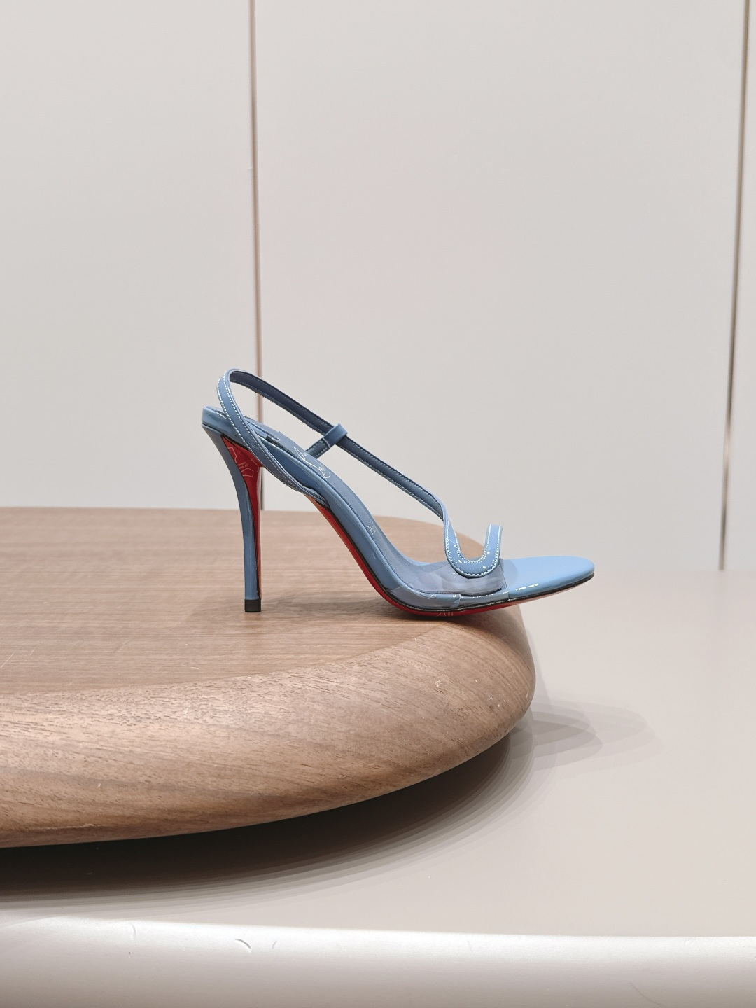 Cistian Louboutin