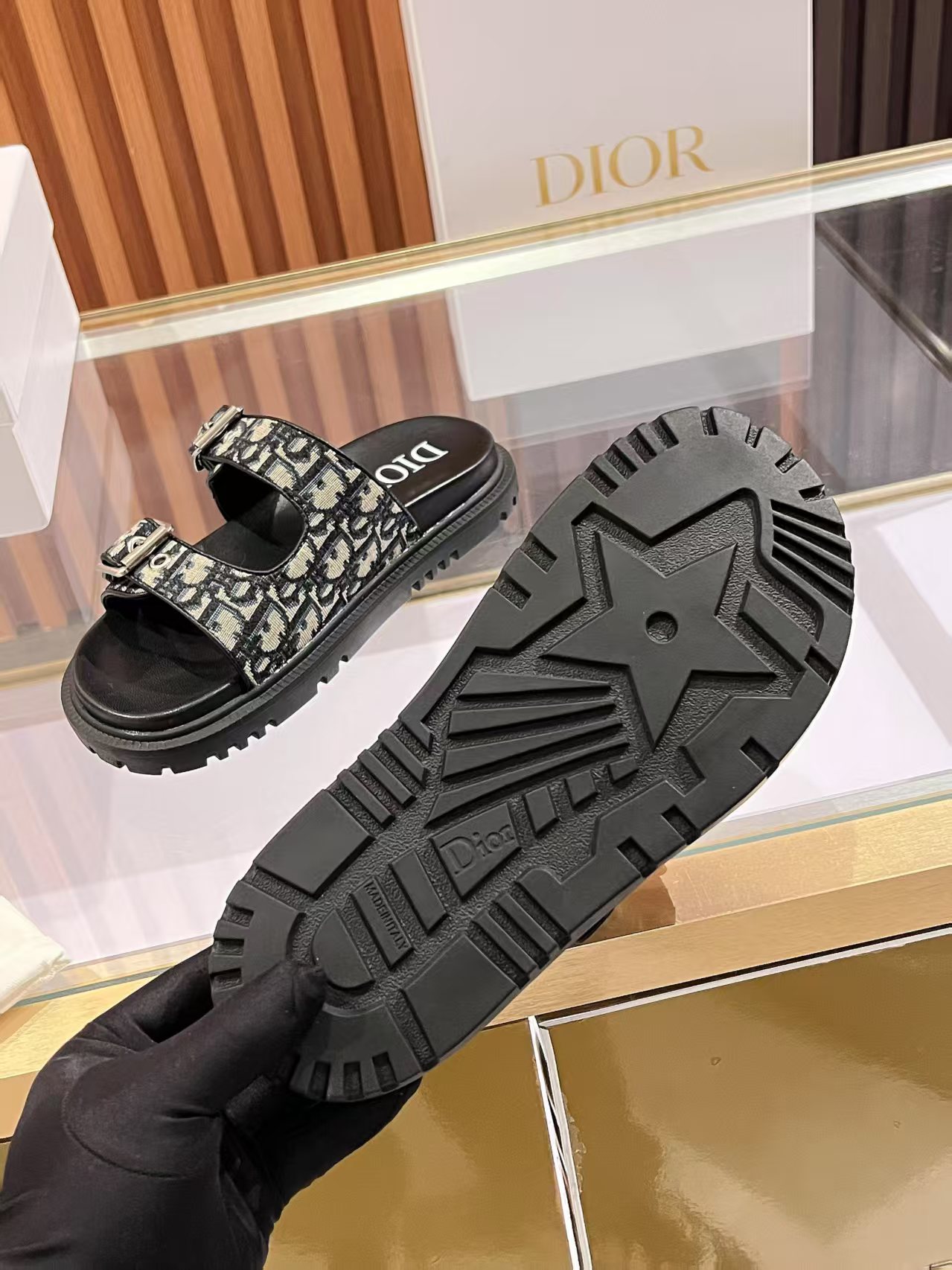 Cistian Louboutin