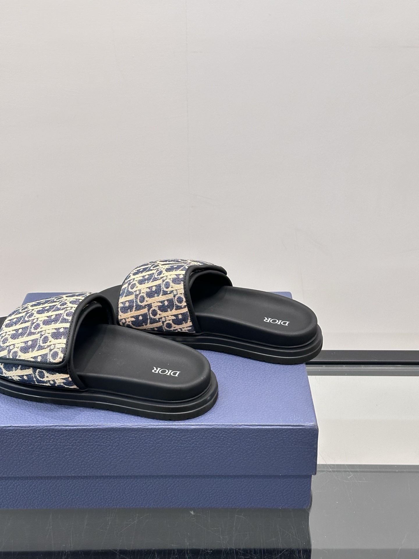 Cistian Louboutin