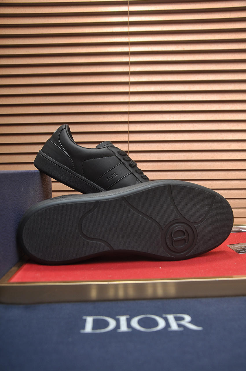 Cistian Louboutin