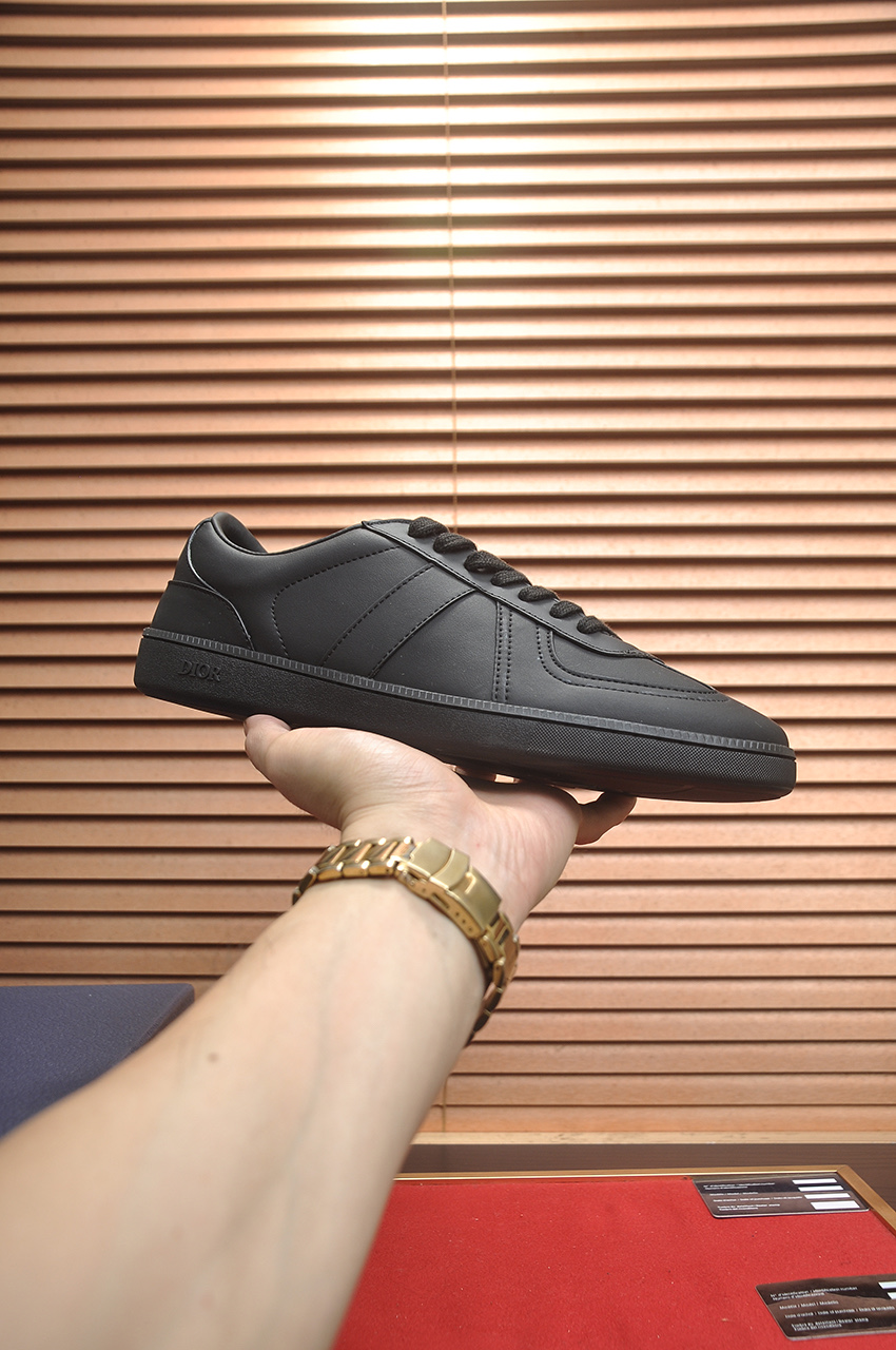 Cistian Louboutin