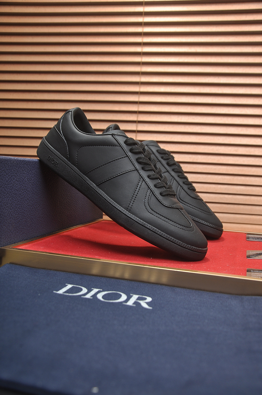 Cistian Louboutin